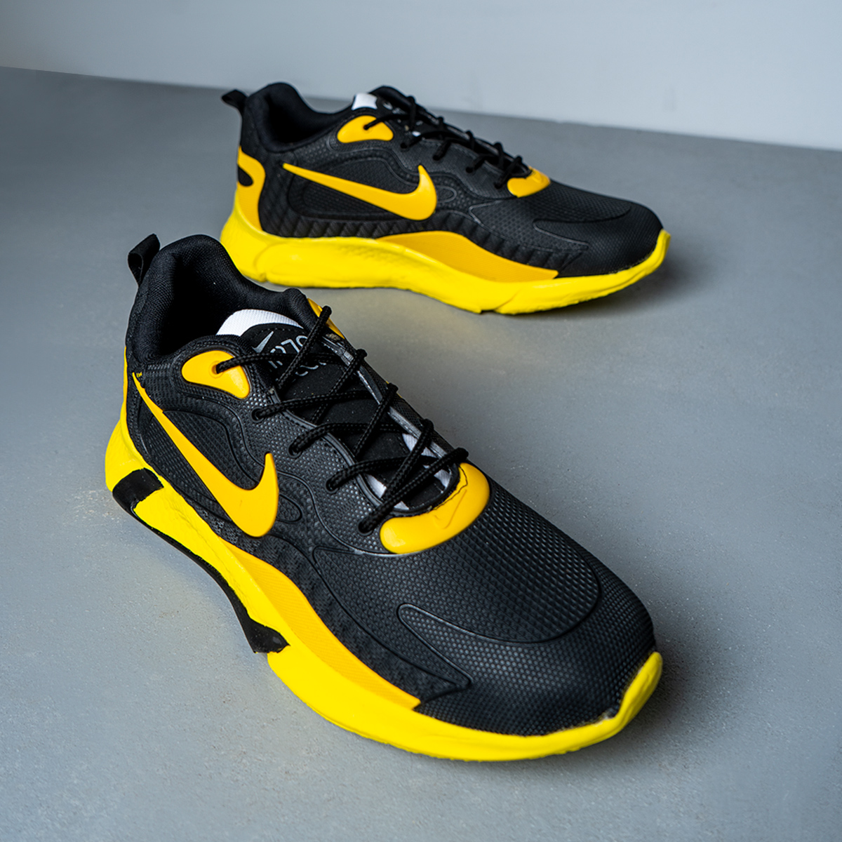 كفش مردانه NIKE مدل VISHO رنگ مشكي زرد