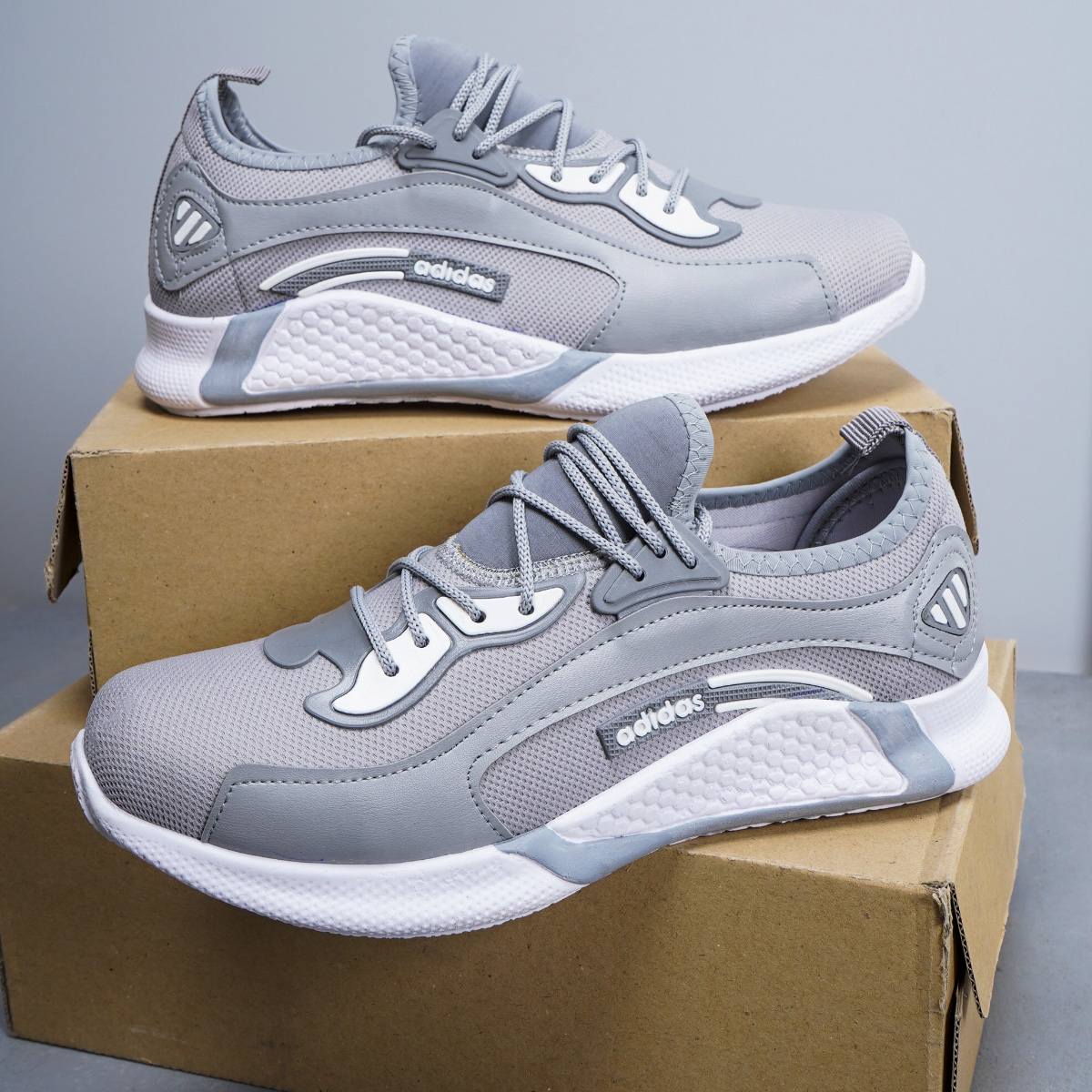 کفش ورزشی مردانه adidas طوسی مدل Broks