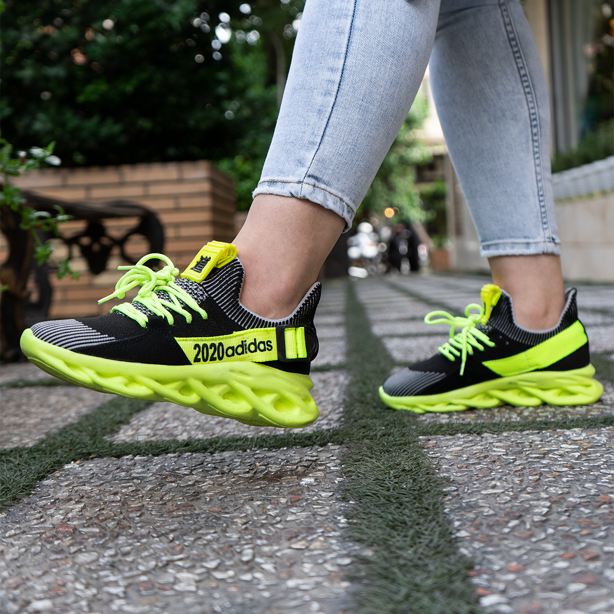 کفش دخترانه ADIDAS مدل 2020