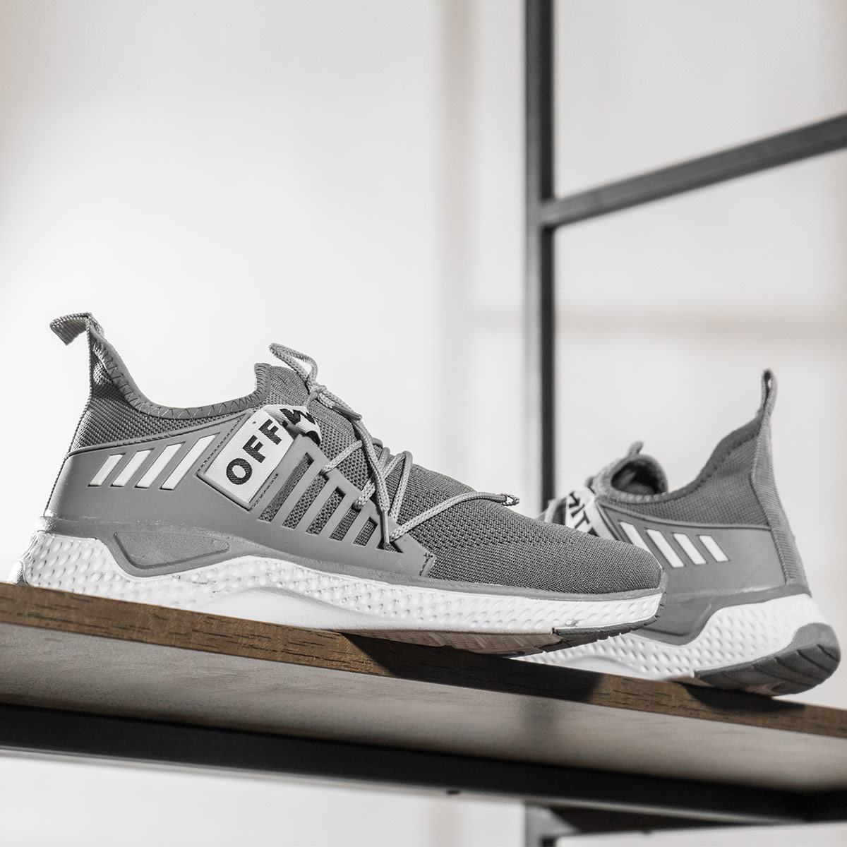 کفش ورزشی OFF WHITE مردانه مدل liberal