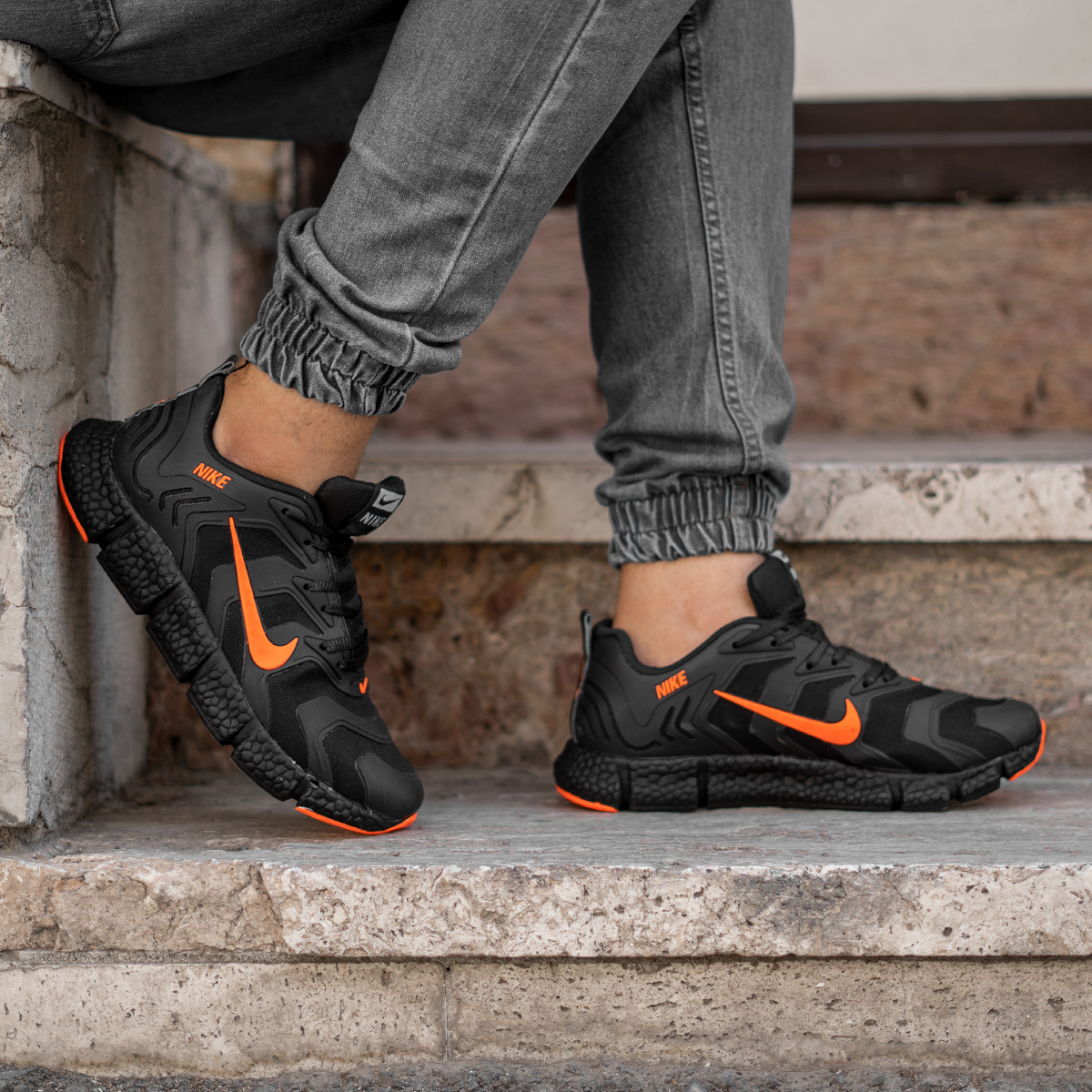 کفش ورزشی Nikeمردانه مشکی مدلArax