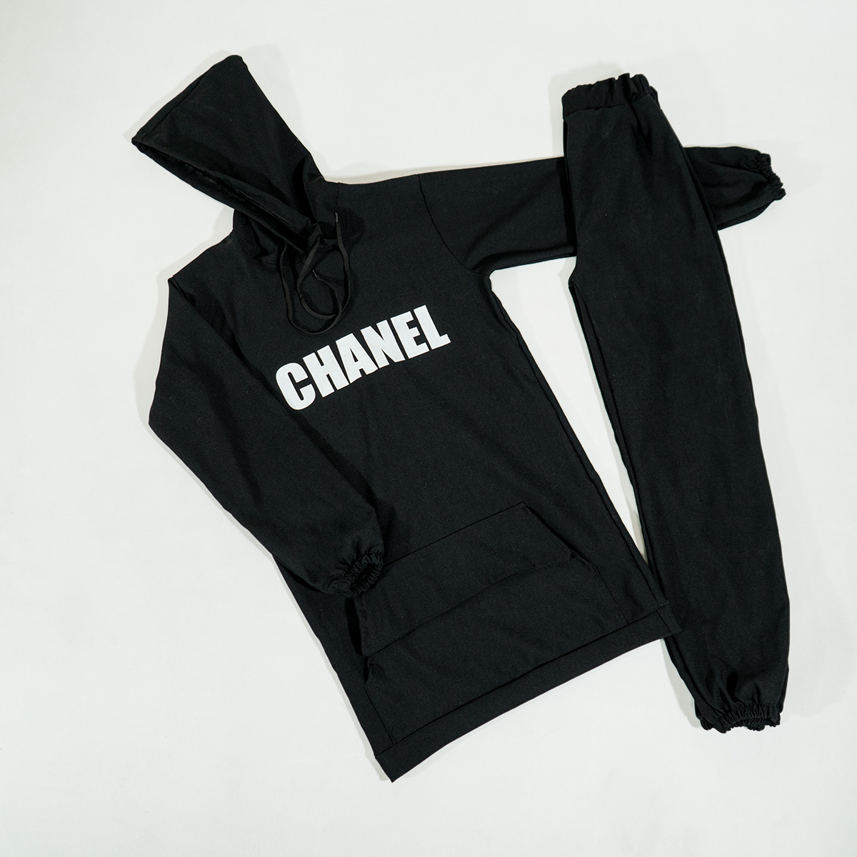 ست هودی شلوار Chanel مشکی دخترانه مدلloniya