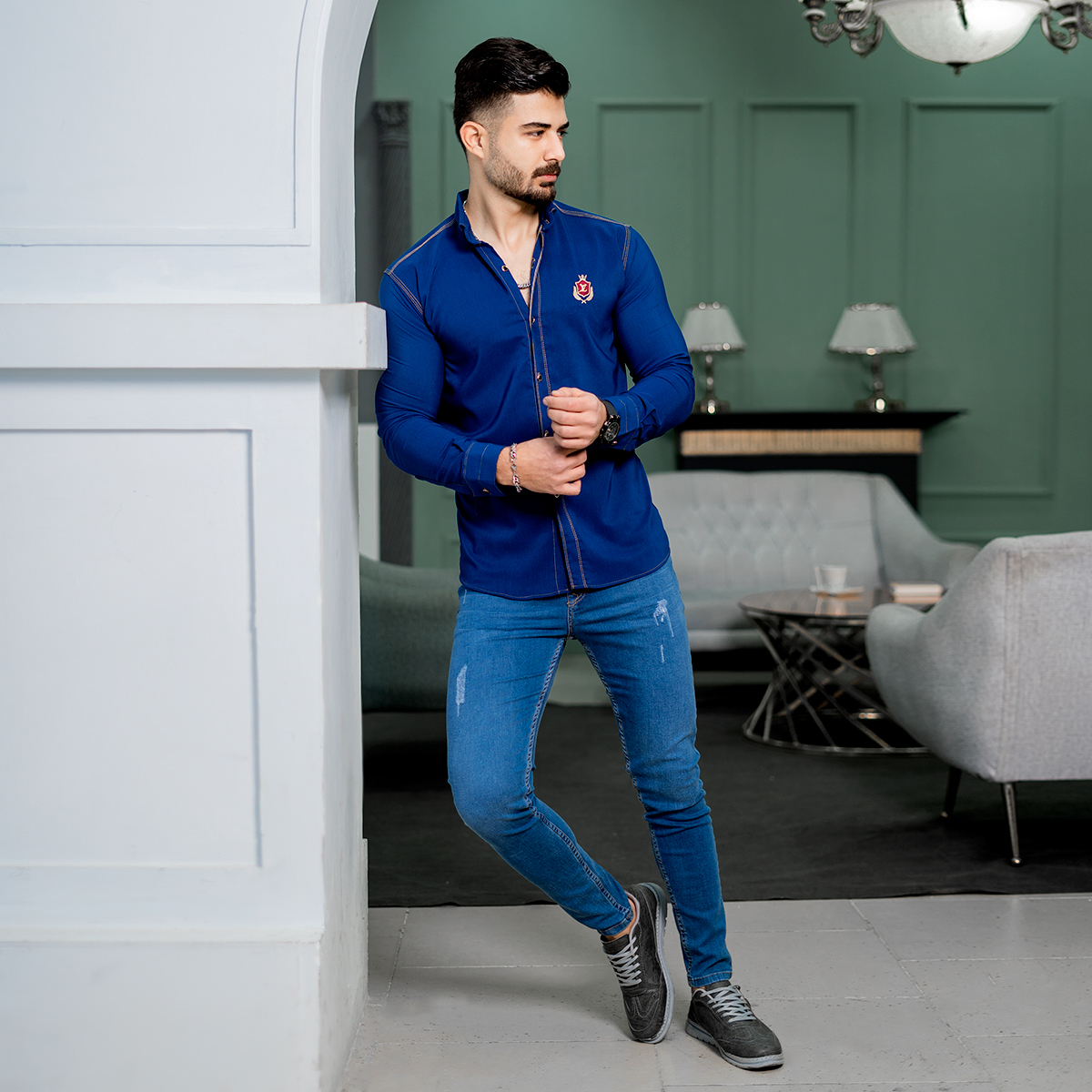 پیراهن مردانه LV آبی مدل gabi