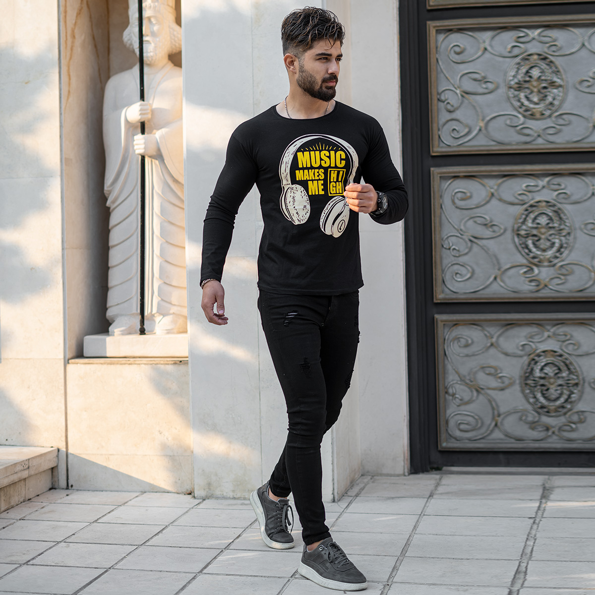 تیشرت آستین بلند مردانه طرح هدست مشکی مدل O22