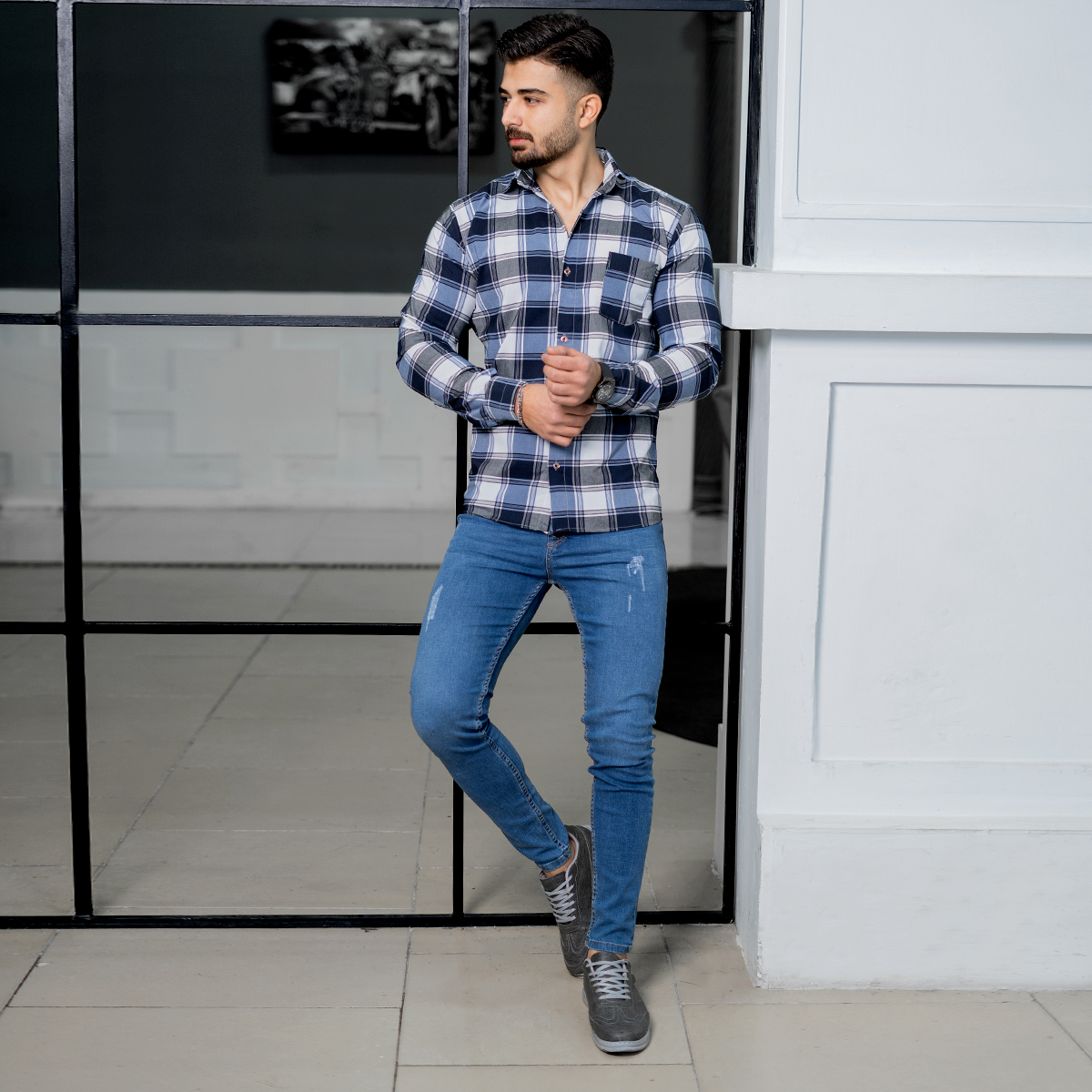 پیراهن مردانه چهارخونه سفید آبی مدل tones