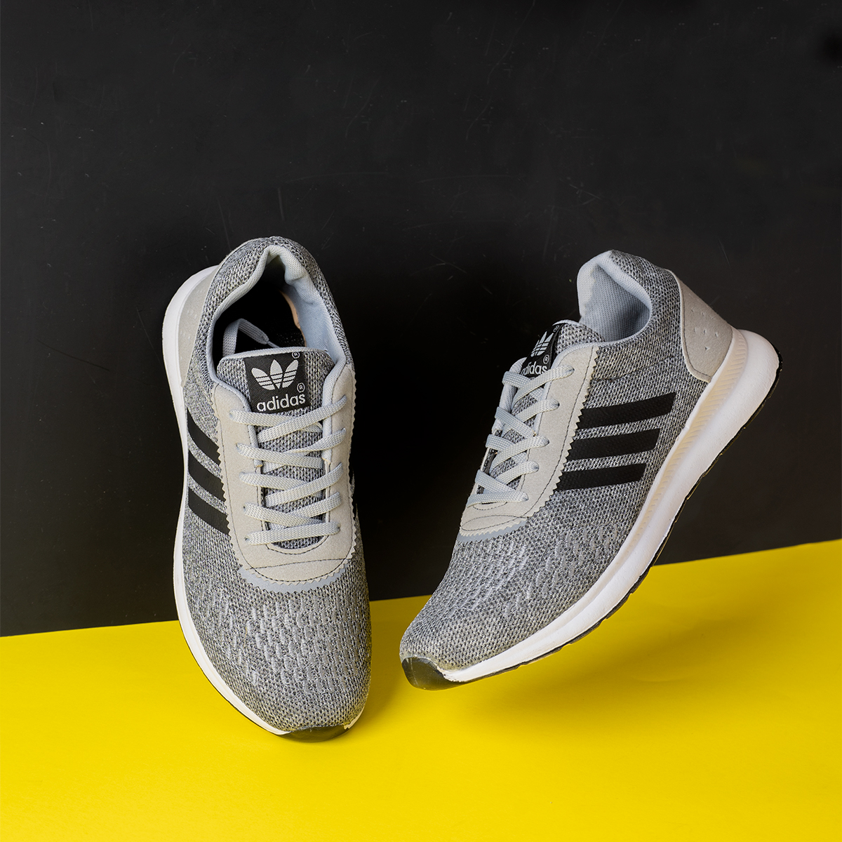 کفش ورزشی مردانه Adidas طوسی مدلR78
