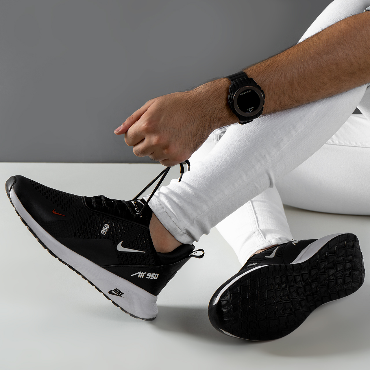 کفش ورزشی Nikeمشکی سفید مردانه مدل Air950