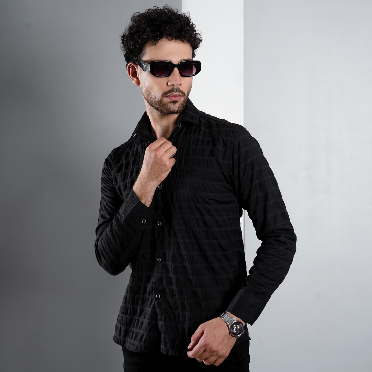 پیراهن راه راه مشکی مردانه مدل Mavin