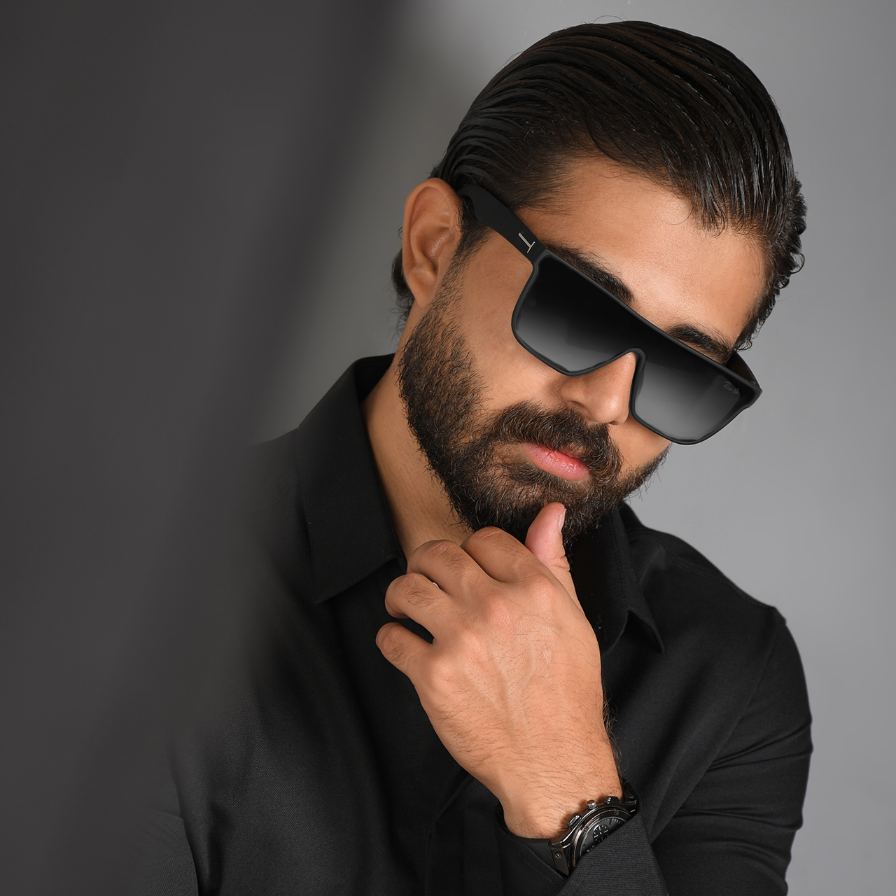 عینک آفتابی مشکی مدل B703