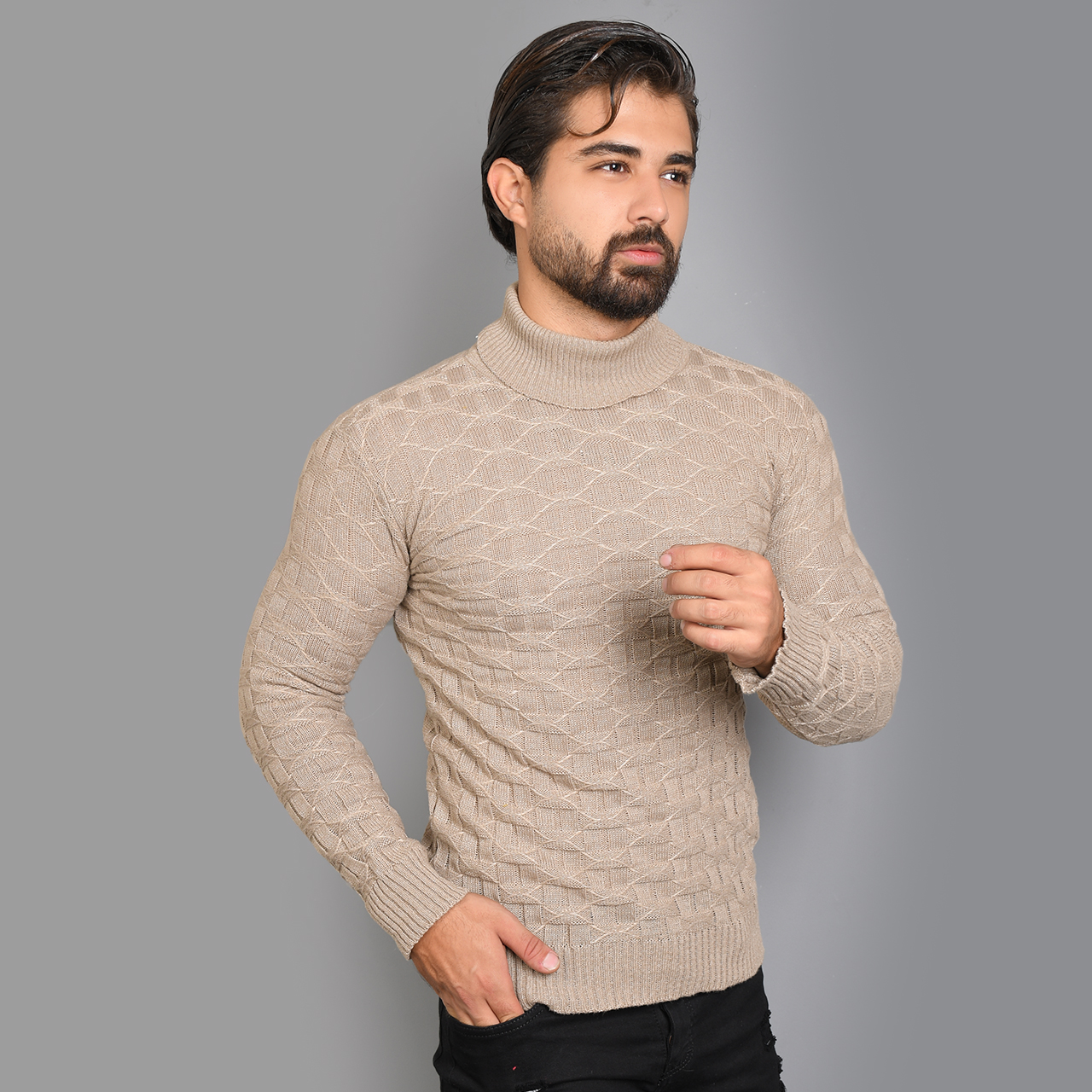 پلیور یقه اسکی کرم طرح لوزی مردانه مدلG10