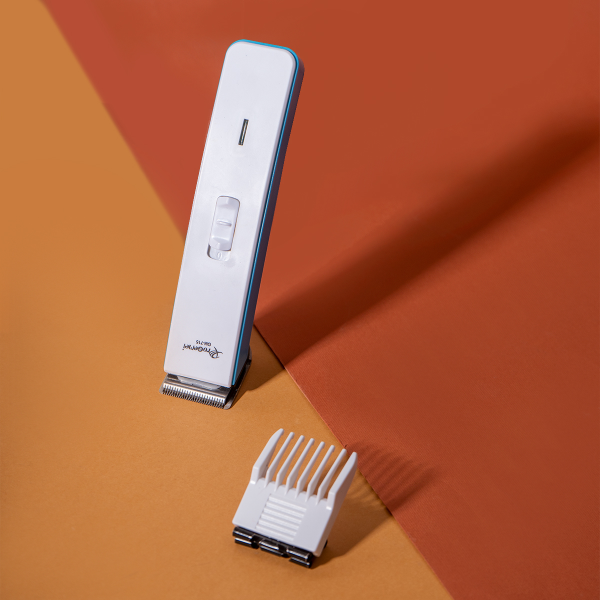 ماشین اصلاح ProGeemy مدل GM-715