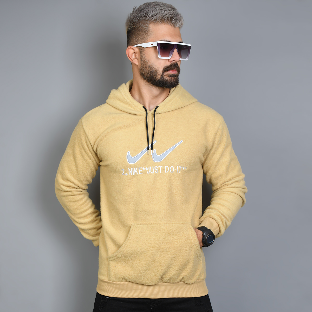 هودی مردانه کرم 2Nike مدل kavalo
