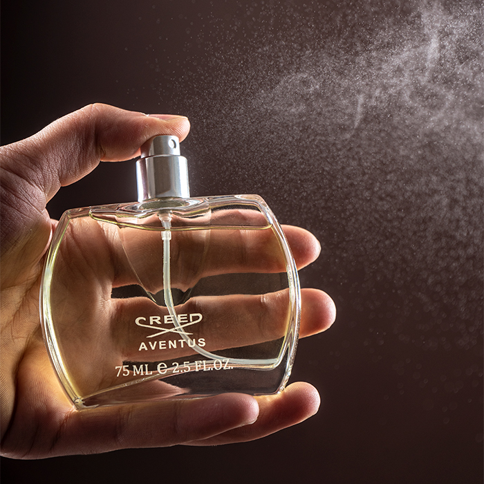 عطر مردانه مدل Aventos