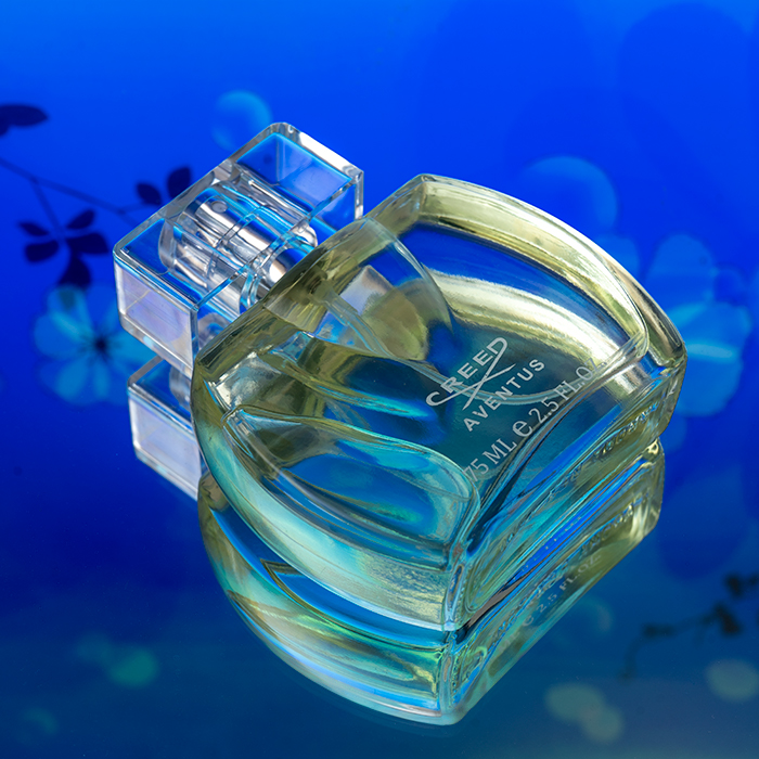 عطر مردانه مدل Aventos