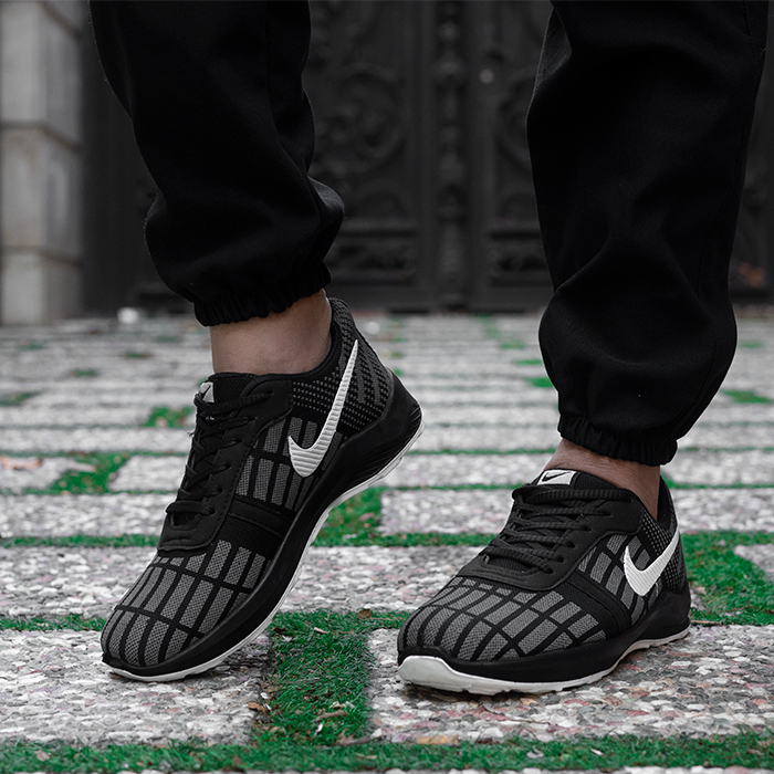 کفش ورزشی Nike مردانه مشکی مدل sepand