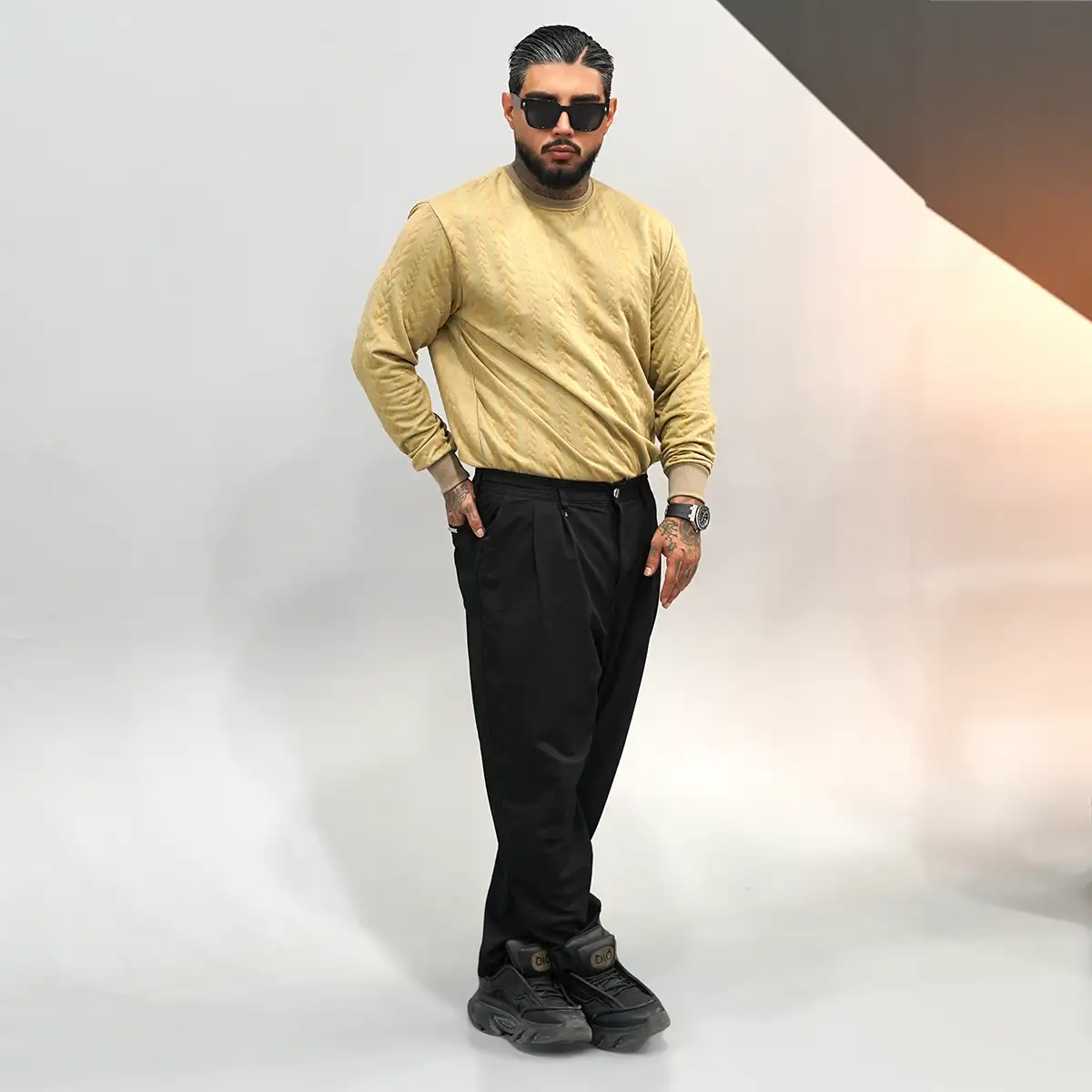 بلوز مردانه کرم مدل R83