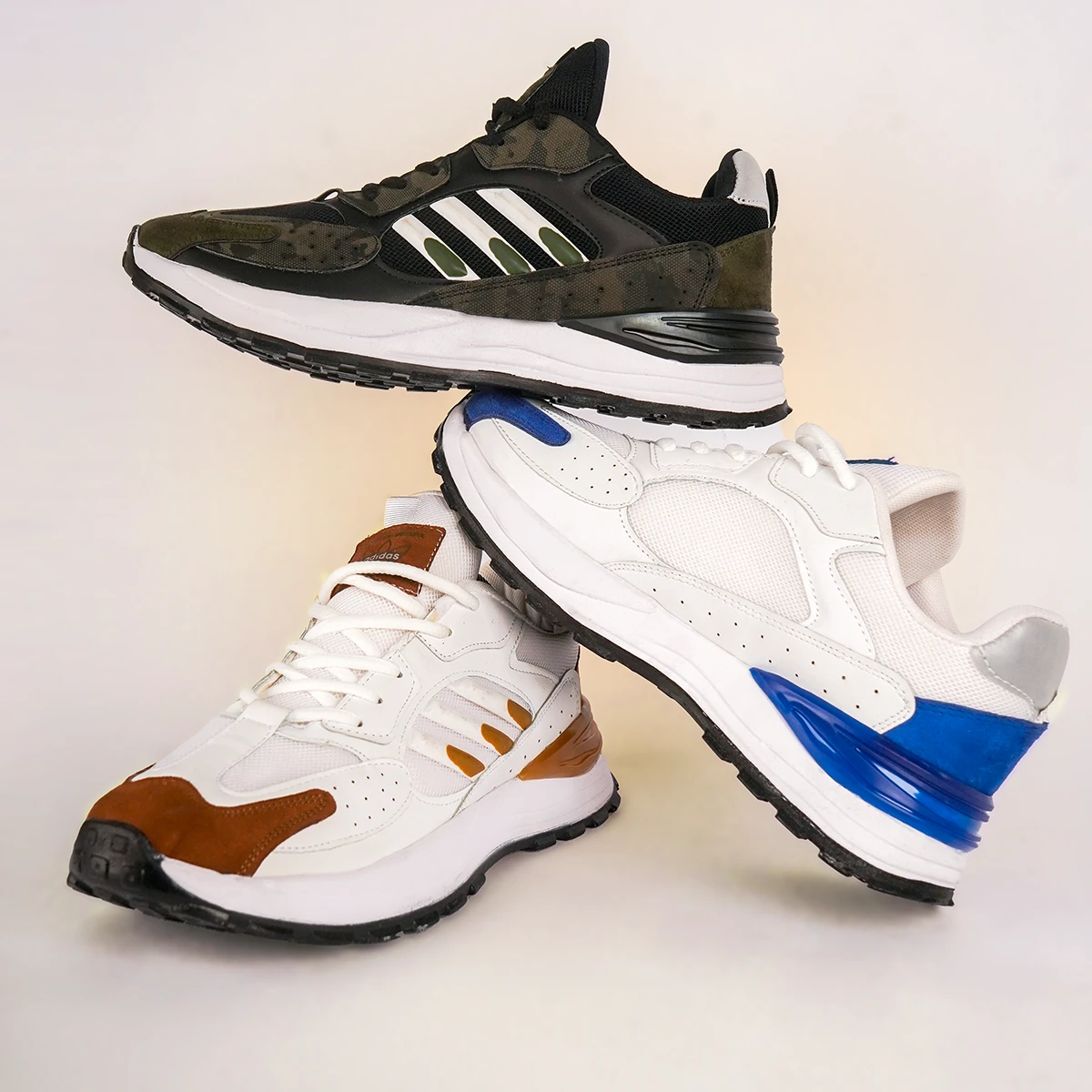 کفش ورزشی مردانه مشکی سبز ( چریکی ) Adidas مدل Toka