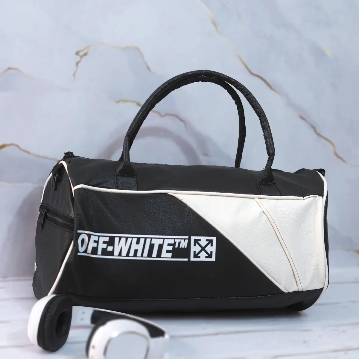 کیف ورزشی off-white مشکی سفید مدل F90