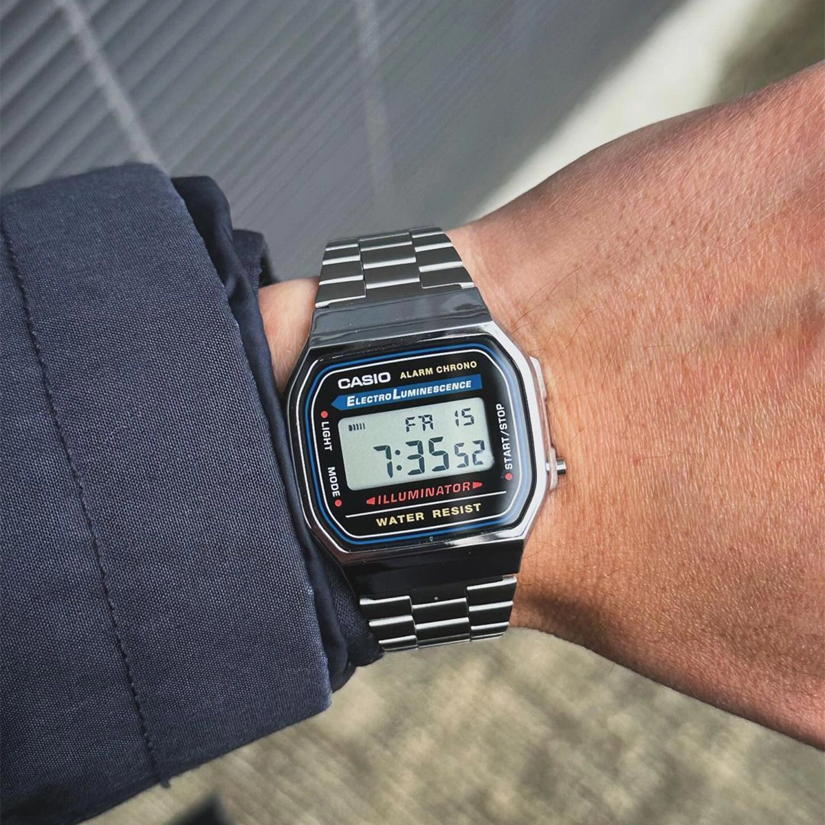 ساعت نقره ای نوستالژی Casio ( مردانه)