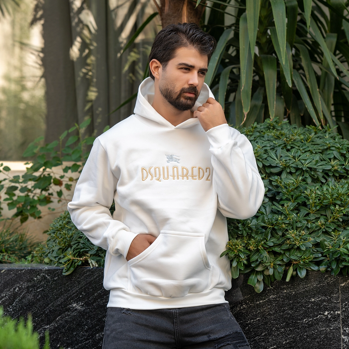 هودی مردانه سفید DSQUARED2 مدلBehrad