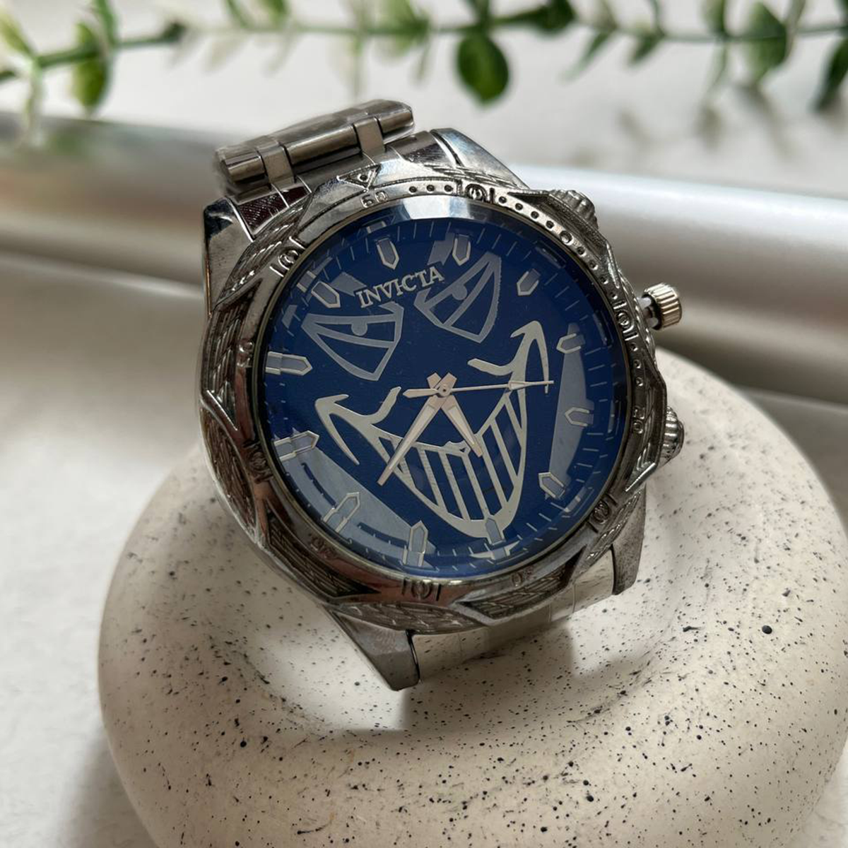 ساعت invicta طرح جوکر مشکی