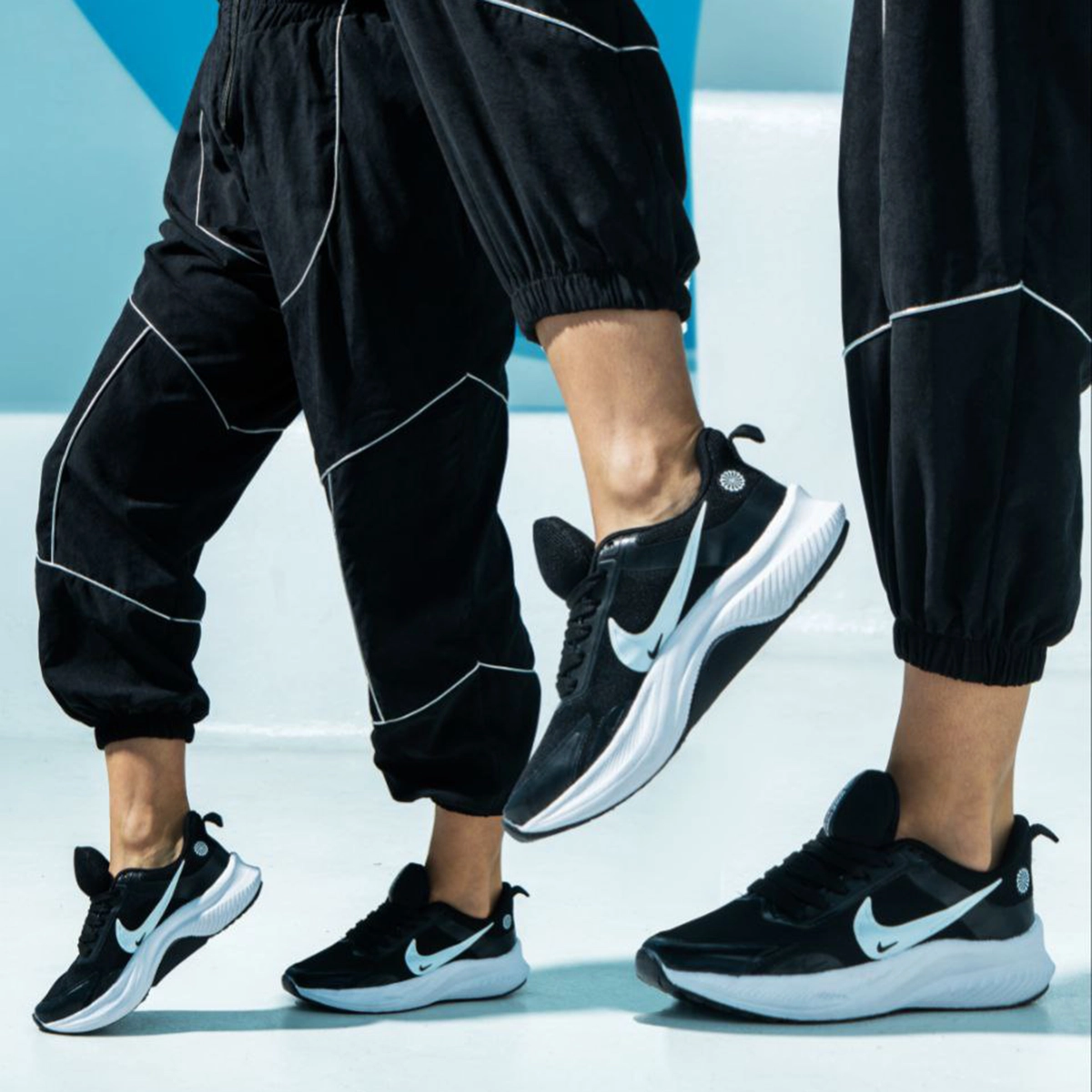 کفش ورزشی Nike زنانه مشکی مدل Taban