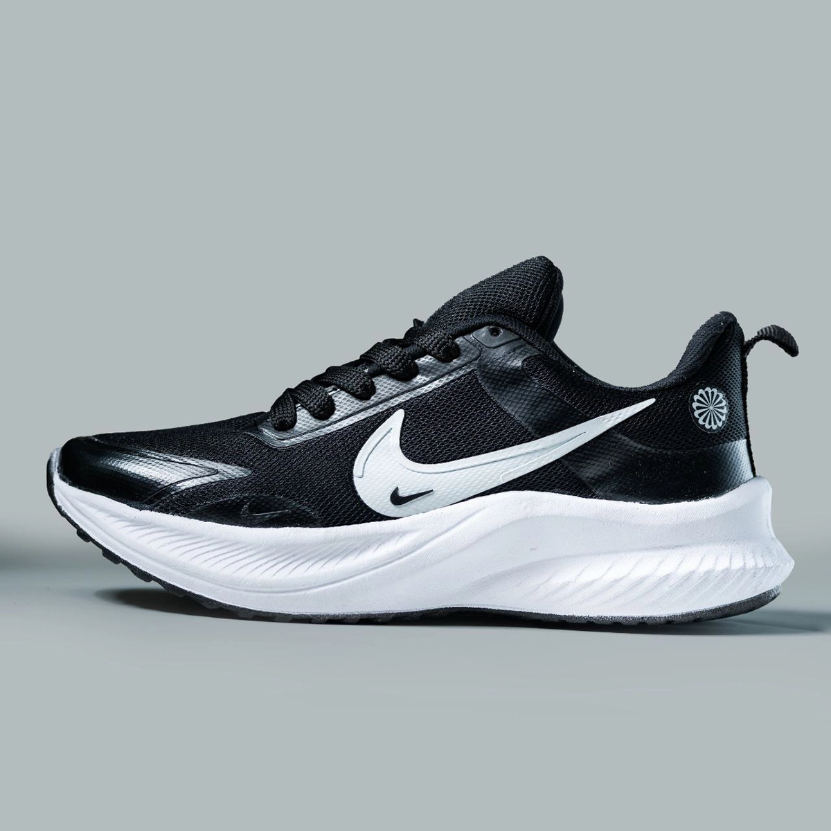 کفش ورزشی Nike زنانه مشکی مدل Taban