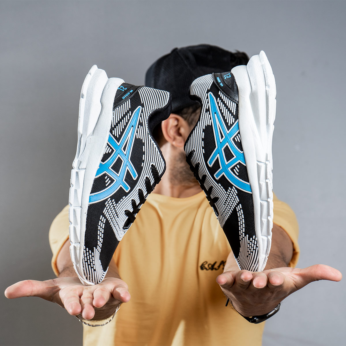 کفش ورزشی Asics مردانه مدل coloma