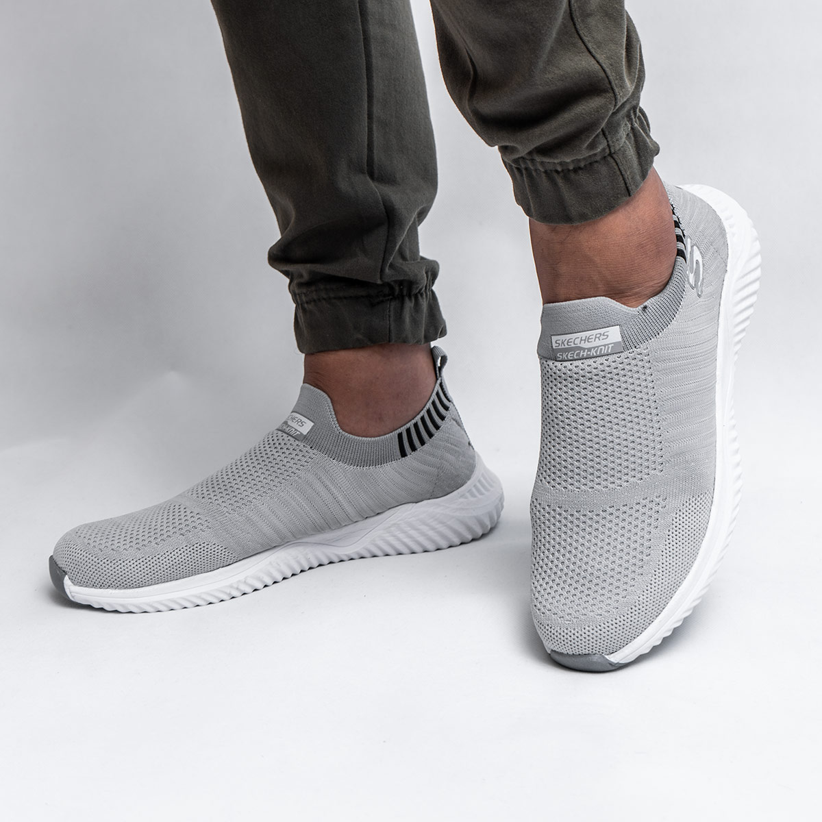 کفش ورزشیSKECHERS مردانه طوسی روشن مدل Balini-