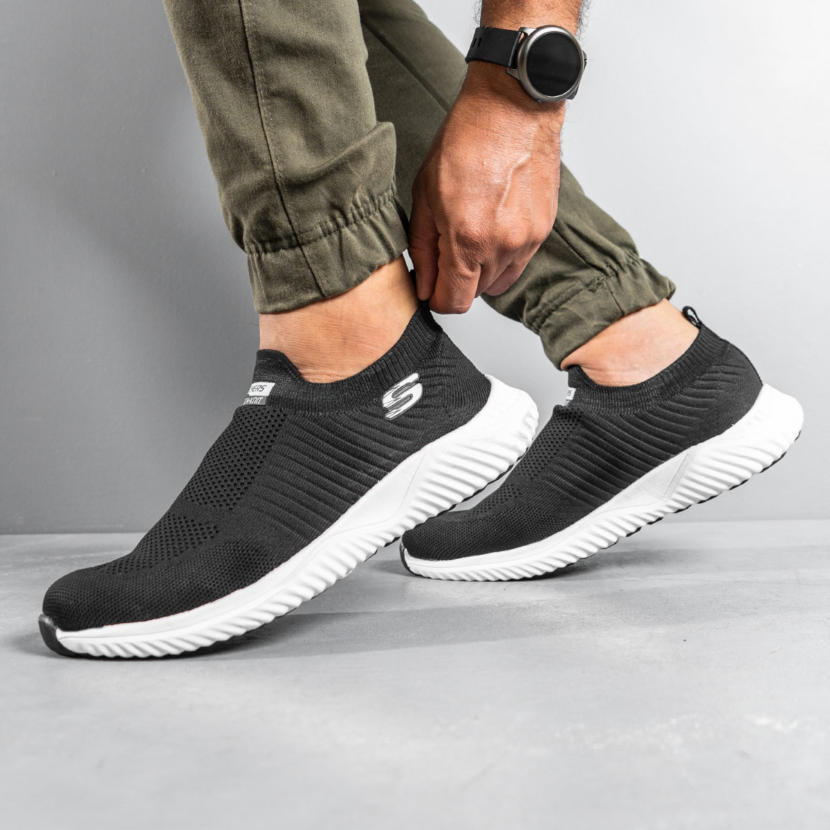 کفش ورزشیSKECHERS مردانه مشکی مدل Balini