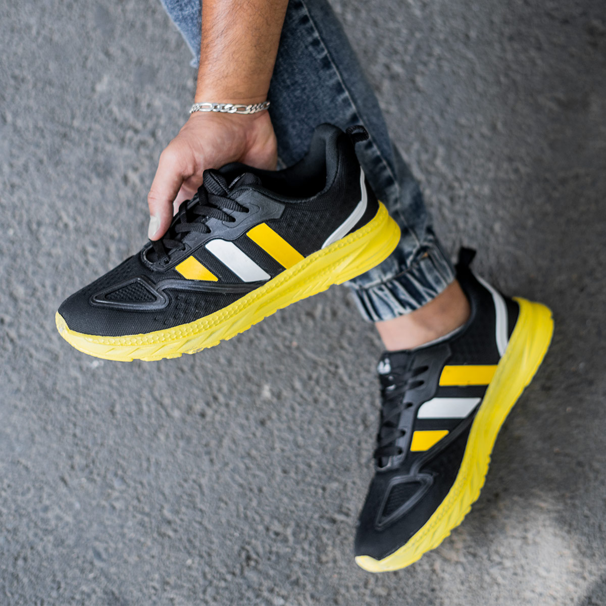 کفش ورزشی Adidas مردانه مدل Barak
